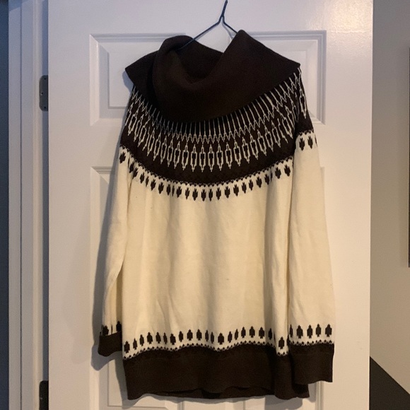 L.L. Bean Sweaters - NWT LL Bean Signature Sweater - Size L